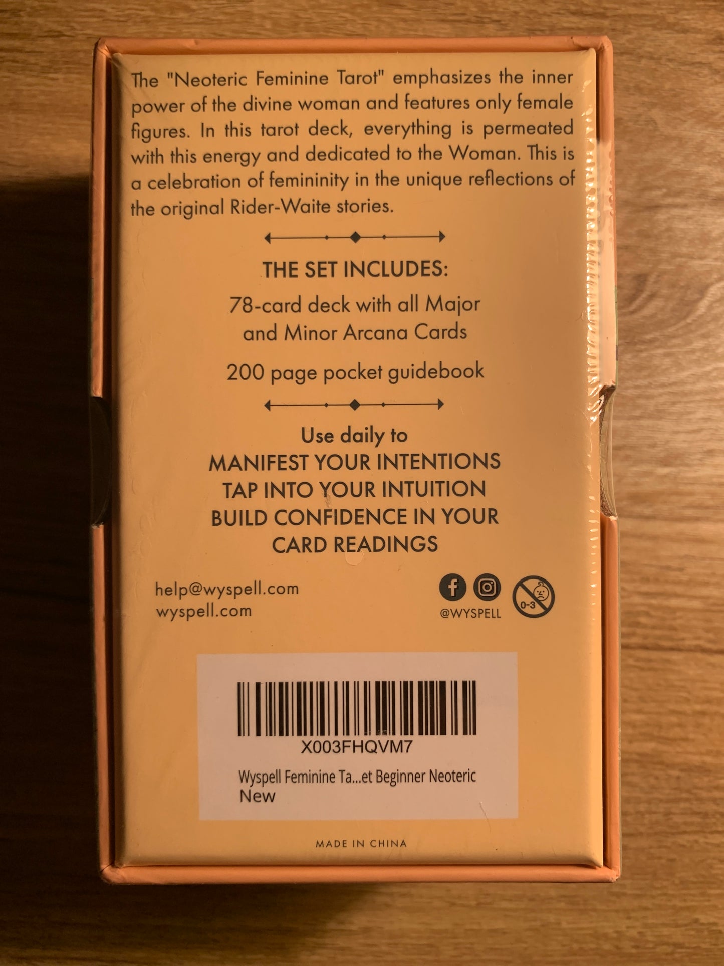 Neoteric Feminine Tarot